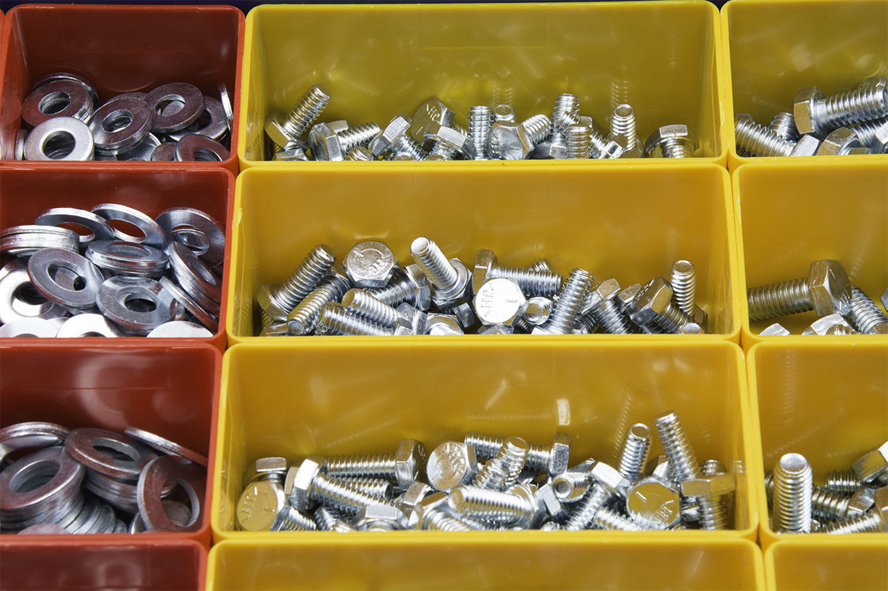 Kit De 320 Vis, écrous Et Boulons En Acier Inoxydable - 5 Tailles (2 à 5 Mm) Pour Bricolage Et Auto